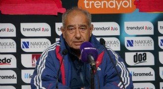 Yücel: Kadromuz bu lig için yeterli değil